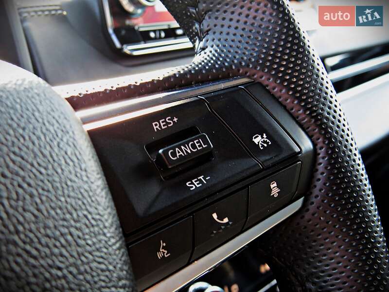 Позашляховик / Кросовер Mitsubishi Outlander 2022 в Черкасах фото 14 Позашляховик / Кросовер Mitsubishi Outlander 2022 в Черкасах