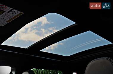 Внедорожник / Кроссовер Mitsubishi Outlander 2022 в 