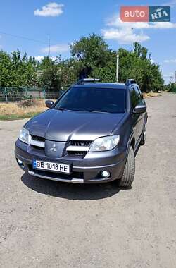 Внедорожник / Кроссовер Mitsubishi Outlander 2008 в Николаеве