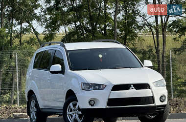 Внедорожник / Кроссовер Mitsubishi Outlander 2012 в Днепре