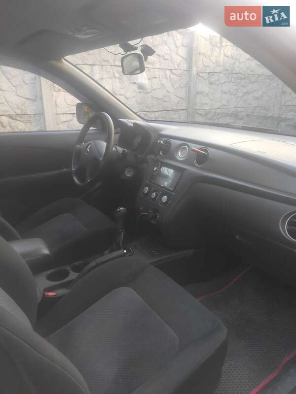Внедорожник / Кроссовер Mitsubishi Outlander 2005 в Днепре