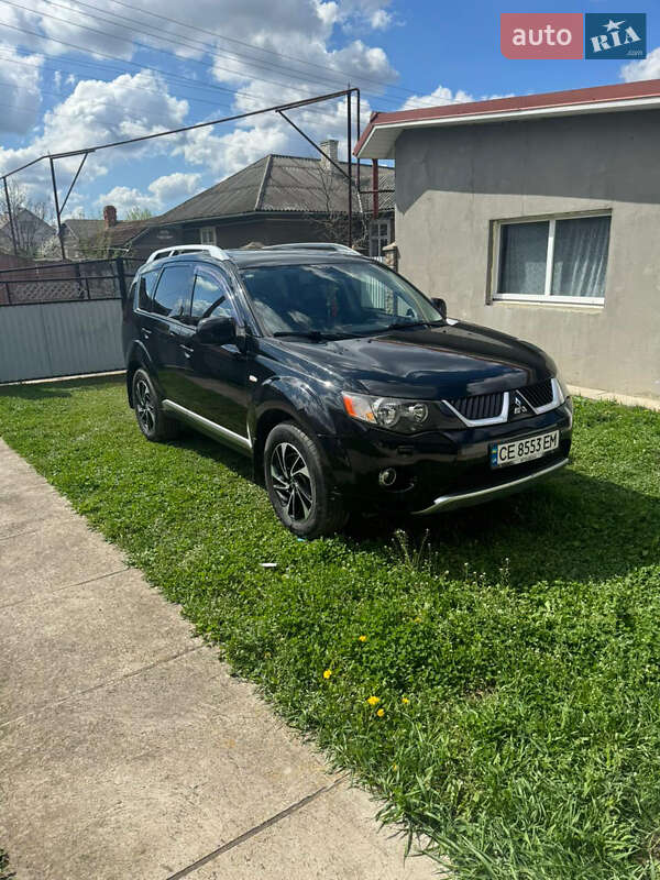 Внедорожник / Кроссовер Mitsubishi Outlander 2008 в Черновцах