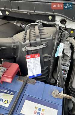 Внедорожник / Кроссовер Mitsubishi Outlander 2011 в 