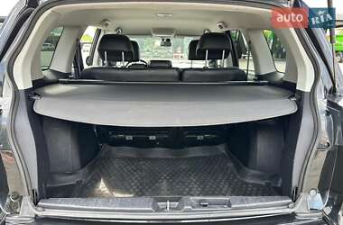 Внедорожник / Кроссовер Mitsubishi Outlander 2011 в 