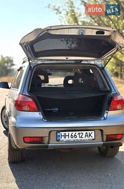 Внедорожник / Кроссовер Mitsubishi Outlander 2006 в 