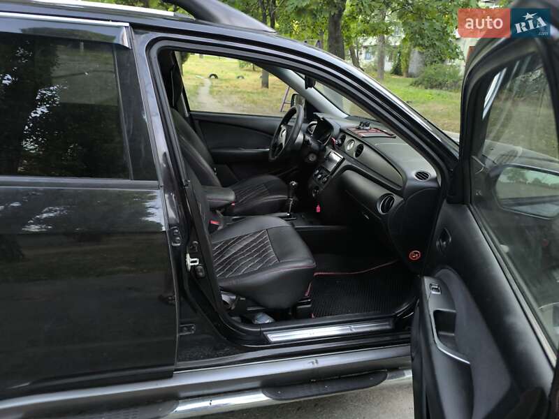 Внедорожник / Кроссовер Mitsubishi Outlander 2006 в Кременчуге