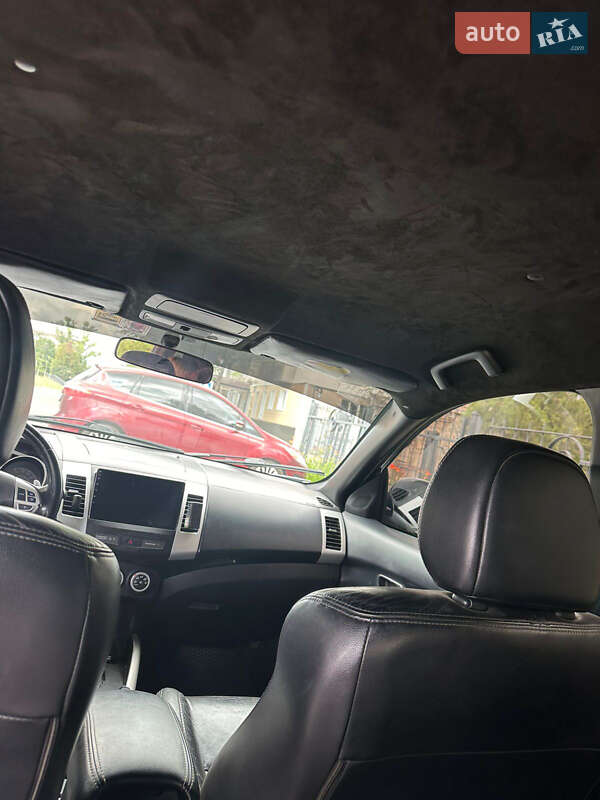 Внедорожник / Кроссовер Mitsubishi Outlander 2007 в Харькове