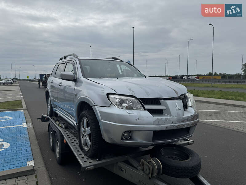 Внедорожник / Кроссовер Mitsubishi Outlander 2006 в Львове