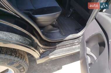 Внедорожник / Кроссовер Mitsubishi Outlander 2010 в 