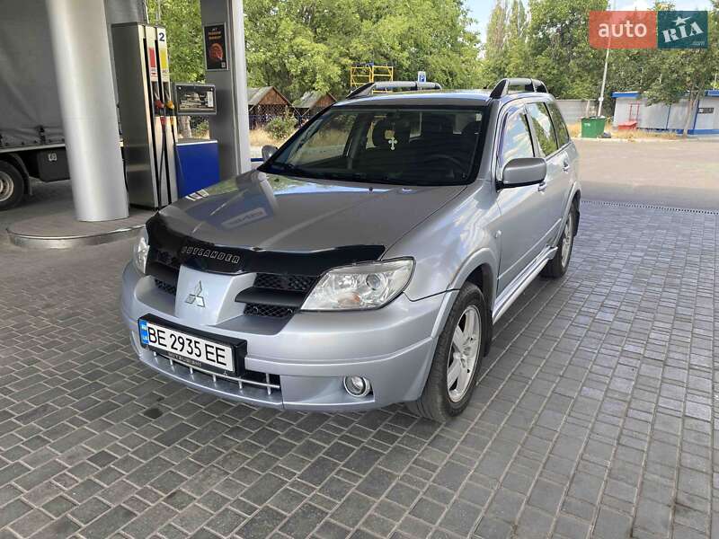 Mitsubishi Outlander 2008