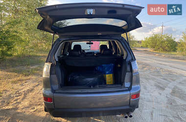 Внедорожник / Кроссовер Mitsubishi Outlander 2007 в 