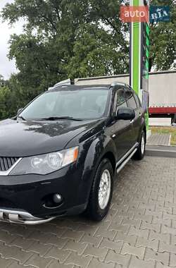 Внедорожник / Кроссовер Mitsubishi Outlander 2008 в 