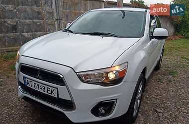 Внедорожник / Кроссовер Mitsubishi Outlander 2015 в Ивано-Франковске