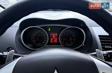 Внедорожник / Кроссовер Mitsubishi Outlander 2007 в 
