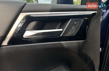 Внедорожник / Кроссовер Mitsubishi Outlander 2022 в 
