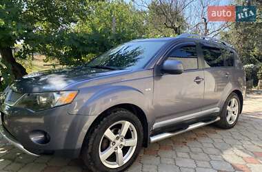 Позашляховик / Кросовер Mitsubishi Outlander 2008 в П'ятихатках