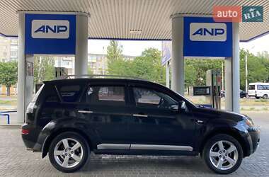 Внедорожник / Кроссовер Mitsubishi Outlander 2008 в 