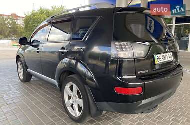 Внедорожник / Кроссовер Mitsubishi Outlander 2008 в 