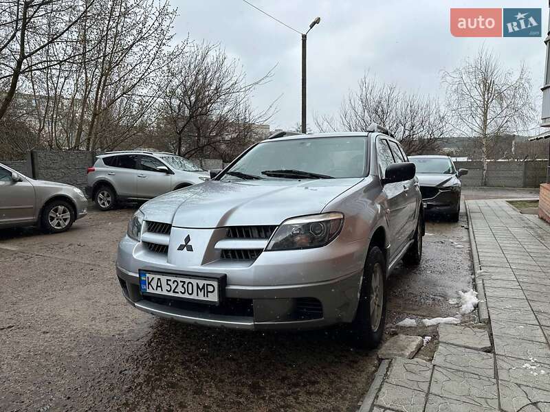 Mitsubishi Outlander 2009