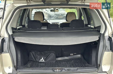 Внедорожник / Кроссовер Mitsubishi Outlander 2009 в Харькове