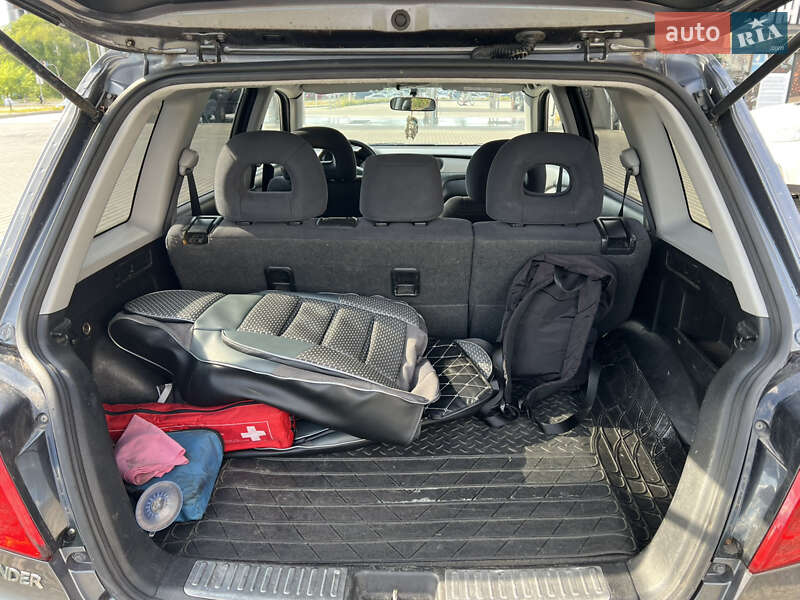 Внедорожник / Кроссовер Mitsubishi Outlander 2007 в Киеве