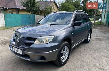 Позашляховик / Кросовер Mitsubishi Outlander 2006 в Черкасах