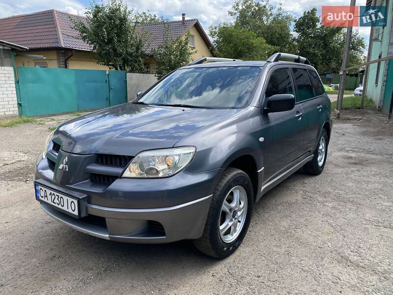 Mitsubishi Outlander 2006