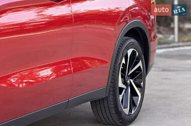 Внедорожник / Кроссовер Mitsubishi Outlander 2021 в 