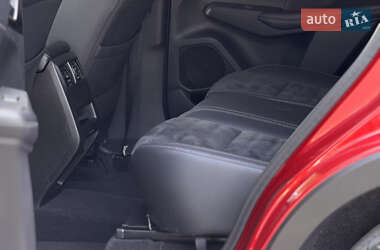 Внедорожник / Кроссовер Mitsubishi Outlander 2021 в 