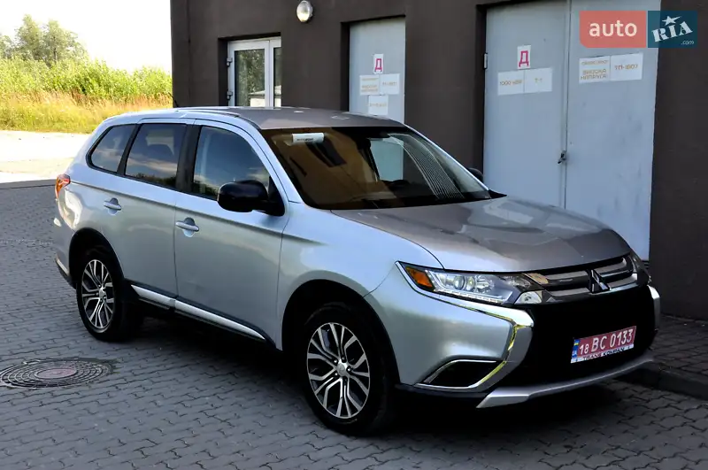 Mitsubishi Outlander