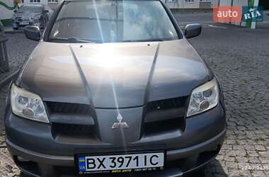 Позашляховик / Кросовер Mitsubishi Outlander 2006 в Хмельницькому