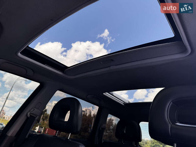 Внедорожник / Кроссовер Mitsubishi Outlander 2003 в Киеве