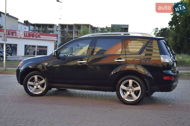 Внедорожник / Кроссовер Mitsubishi Outlander 2008 в Ивано-Франковске