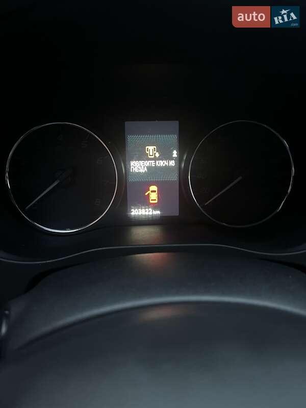 Позашляховик / Кросовер Mitsubishi Outlander 2013 в Дніпрі