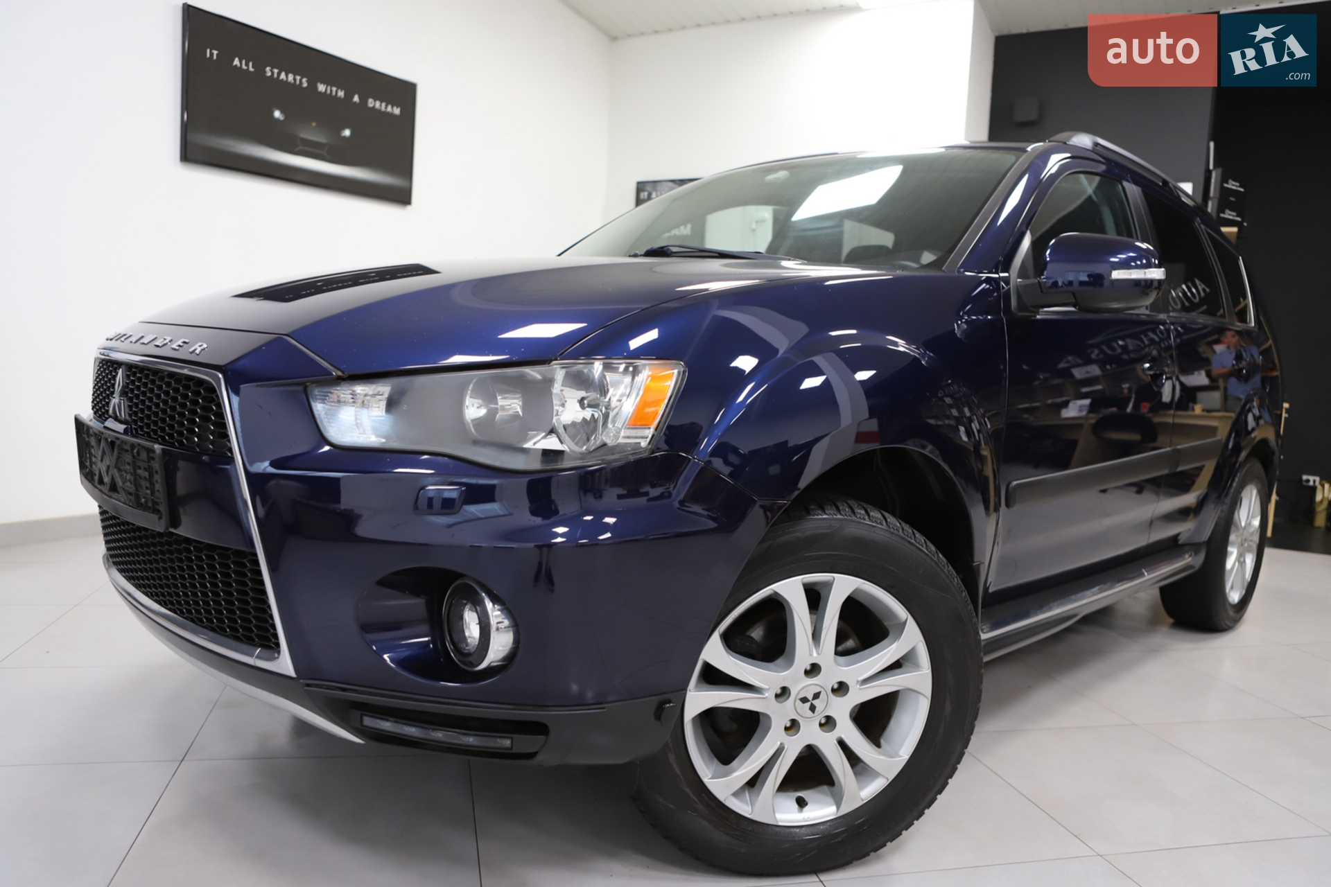 2012 Mitsubishi Outlander - мініатюра 16