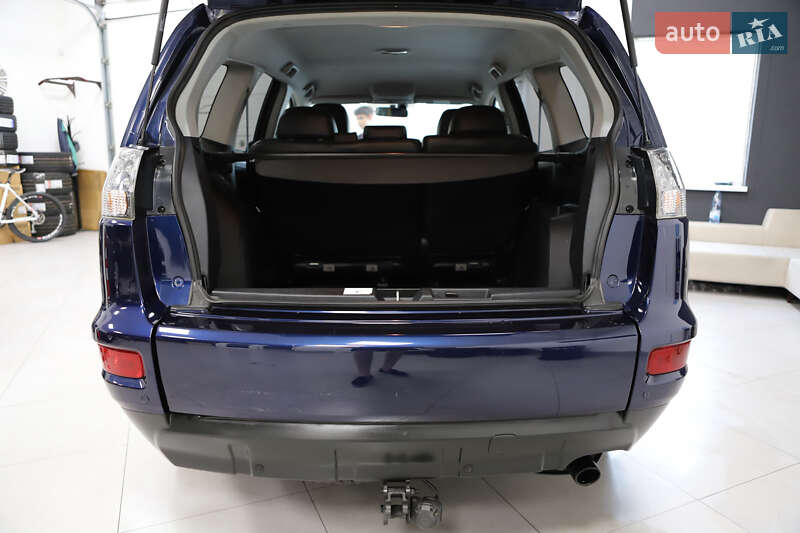 Позашляховик / Кросовер Mitsubishi Outlander 2012 в Дрогобичі