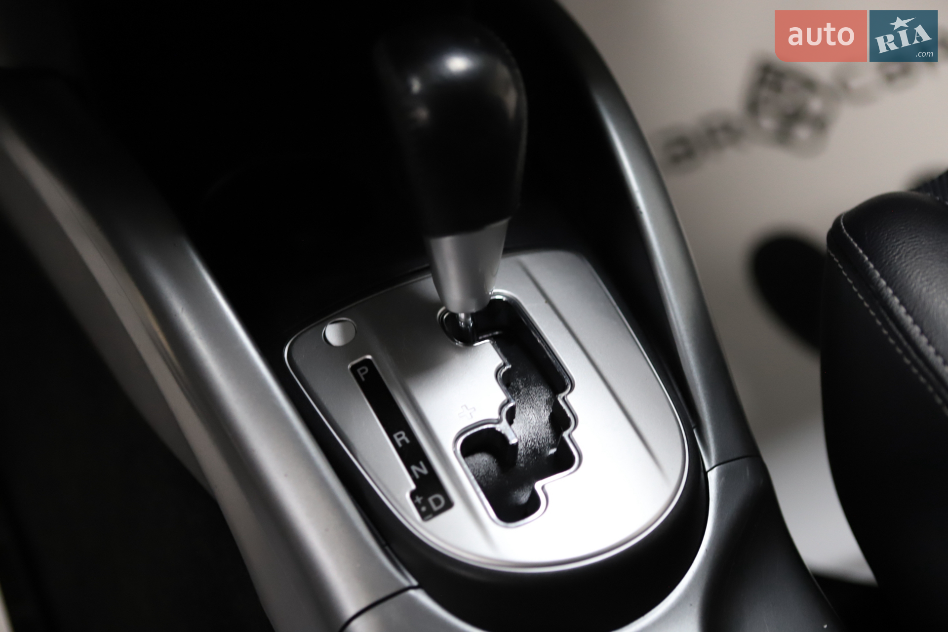 2012 Mitsubishi Outlander - мініатюра 73