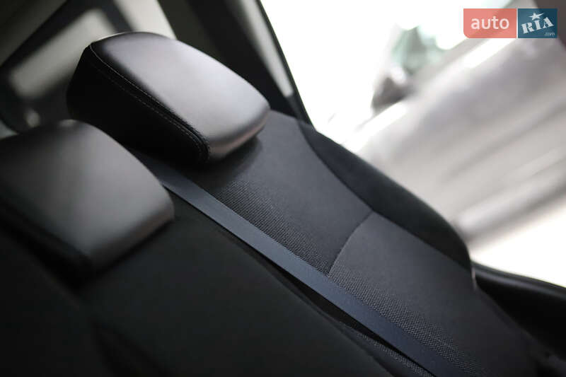 Позашляховик / Кросовер Mitsubishi Outlander 2012 в Дрогобичі