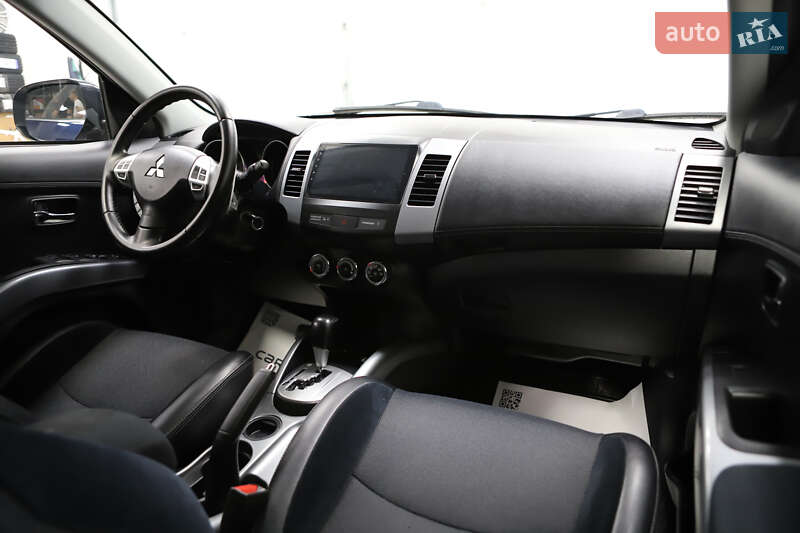 Позашляховик / Кросовер Mitsubishi Outlander 2012 в Дрогобичі