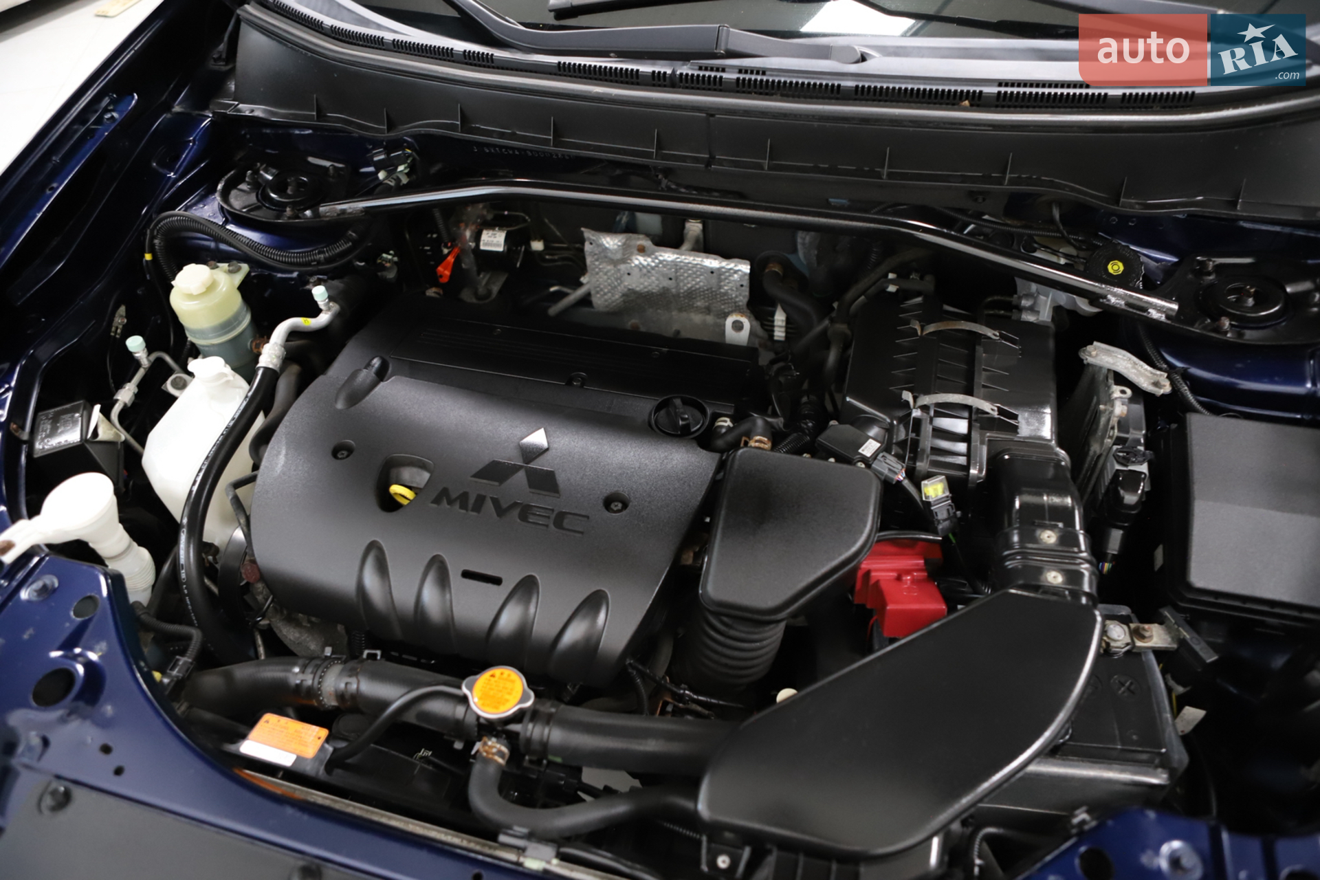 2012 Mitsubishi Outlander - мініатюра 108
