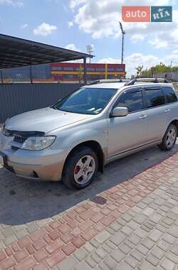 Внедорожник / Кроссовер Mitsubishi Outlander 2004 в 