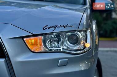 Внедорожник / Кроссовер Mitsubishi Outlander 2009 в 