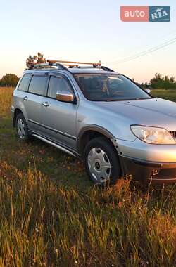 Позашляховик / Кросовер Mitsubishi Outlander 2005 в Ніжині