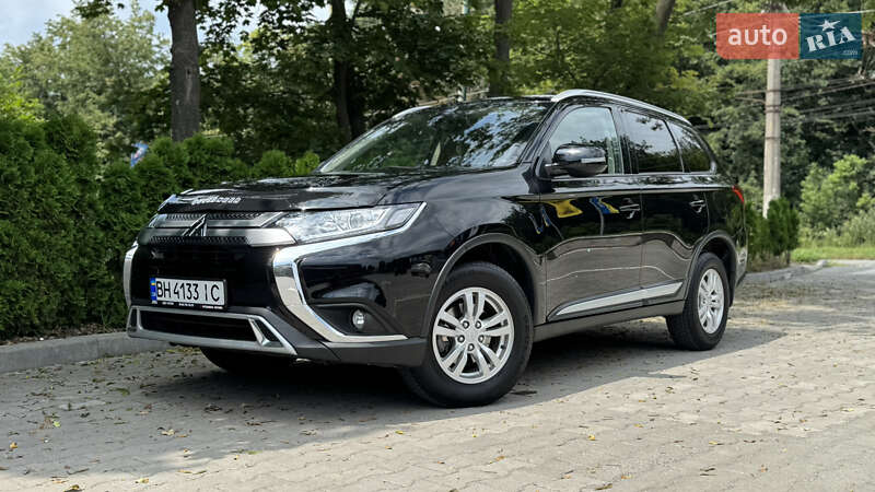 Mitsubishi Outlander 2018