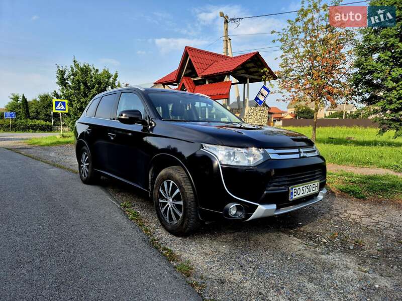 Внедорожник / Кроссовер Mitsubishi Outlander 2014 в Тернополе