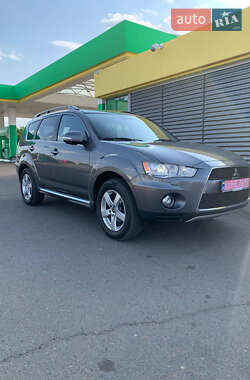 Позашляховик / Кросовер Mitsubishi Outlander 2012 в Вознесенську