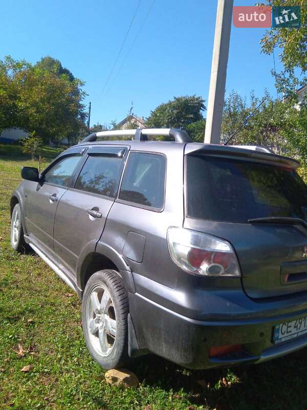 Внедорожник / Кроссовер Mitsubishi Outlander 2008 в Черновцах