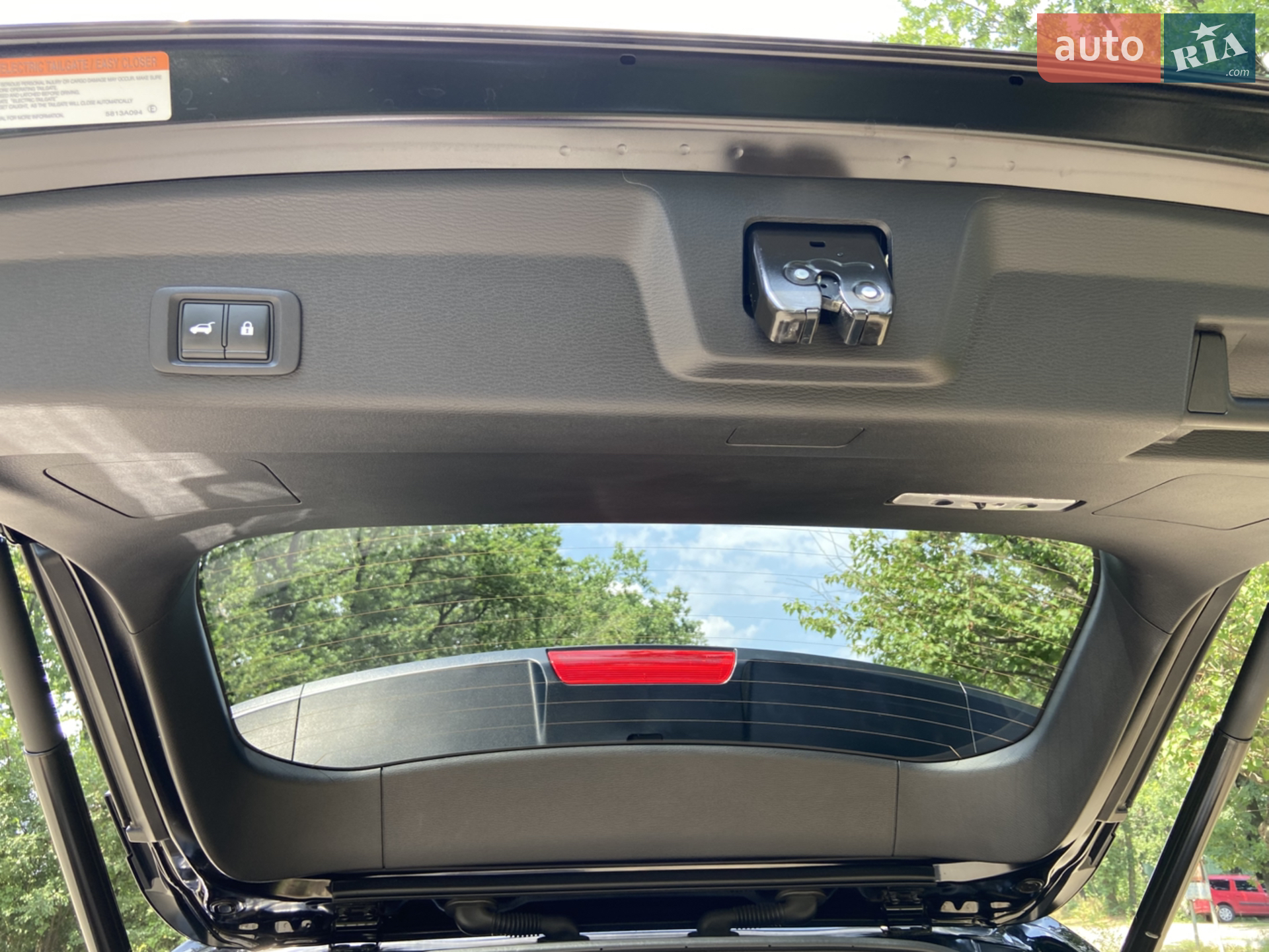 2022 Mitsubishi Outlander - мініатюра 19