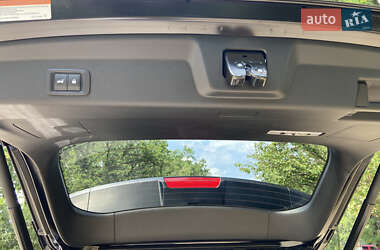 Внедорожник / Кроссовер Mitsubishi Outlander 2022 в 