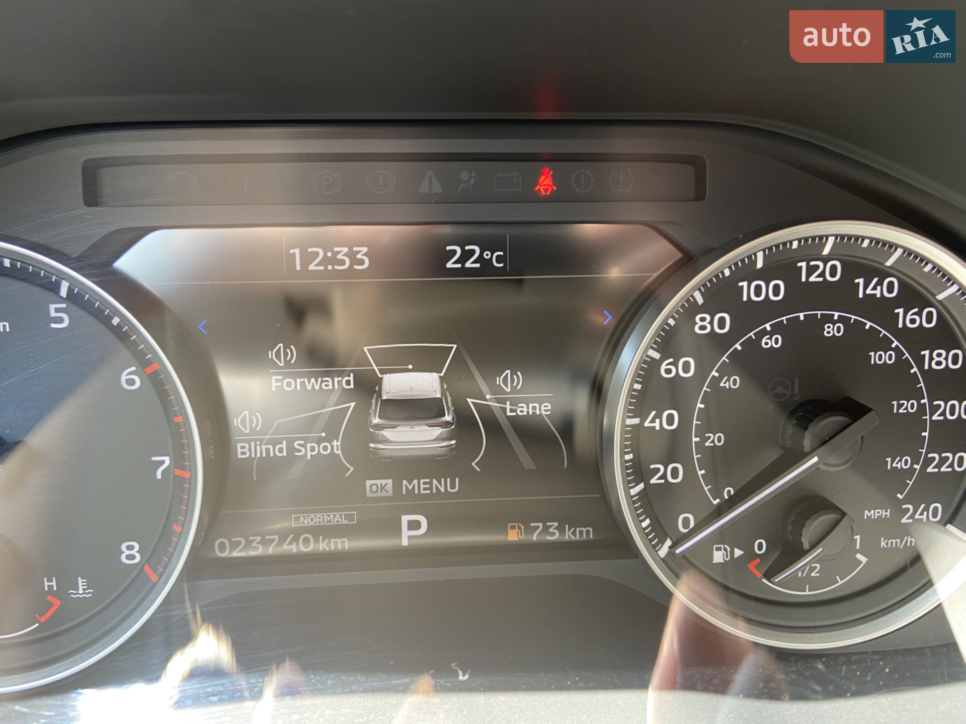 2022 Mitsubishi Outlander - мініатюра 29